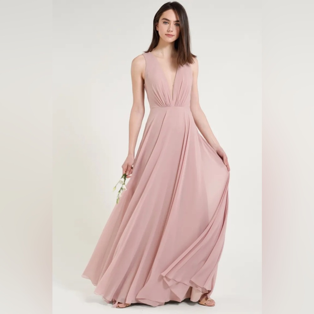 Jenny Yoo Ryan chiffon in Whipped Apricot